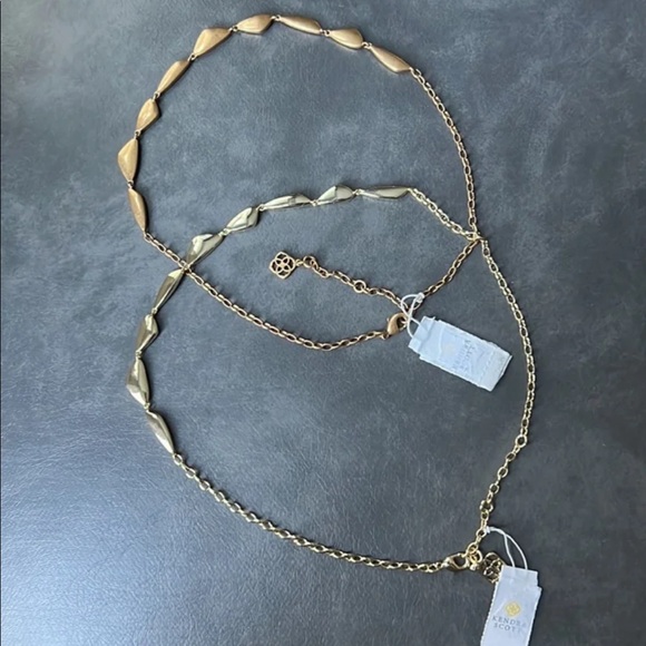 Kendra Scott Jewelry - Kendra Scott Kira Collar Necklace In Vintage Gold or Shinny Gold 78$ NWT